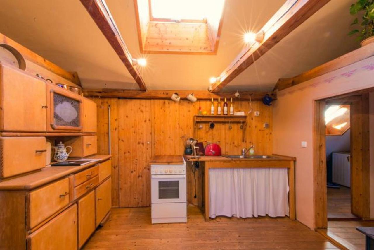 Ferienwohnung Wohnen im Denkmal Gumperda Exterior foto
